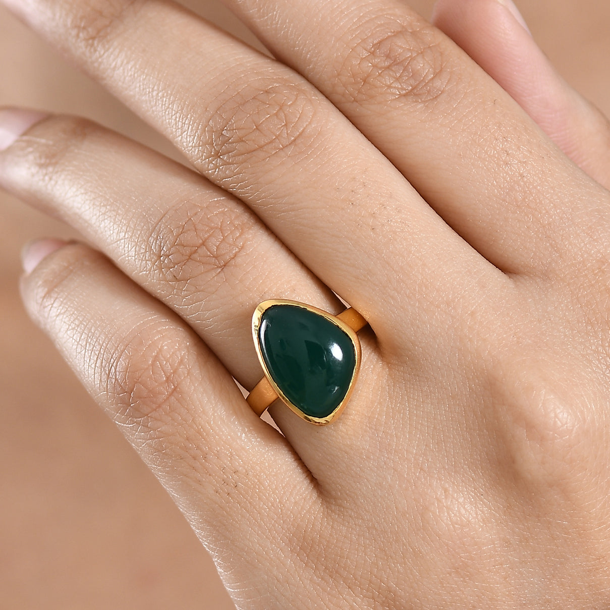EverTrue Green Onyx Solitaire Ring in Yellow Gold Tone 6.94 Ct. 8479483 1