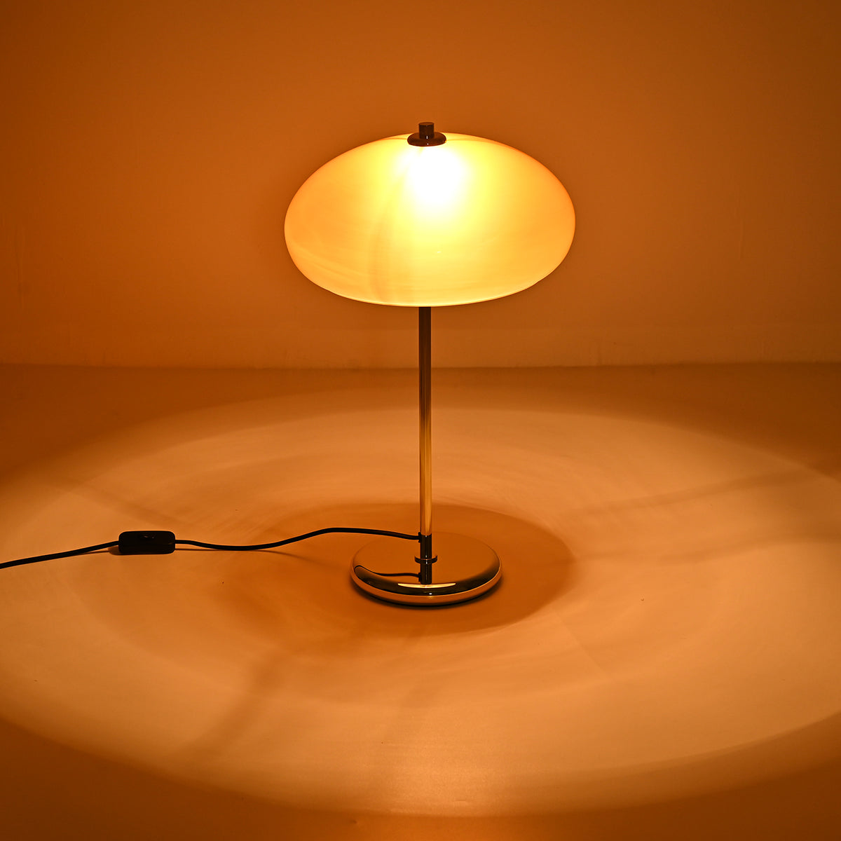 Livmore Retro Style Nordic Dome Mushroom Table Lamp - Orange V32663472 3