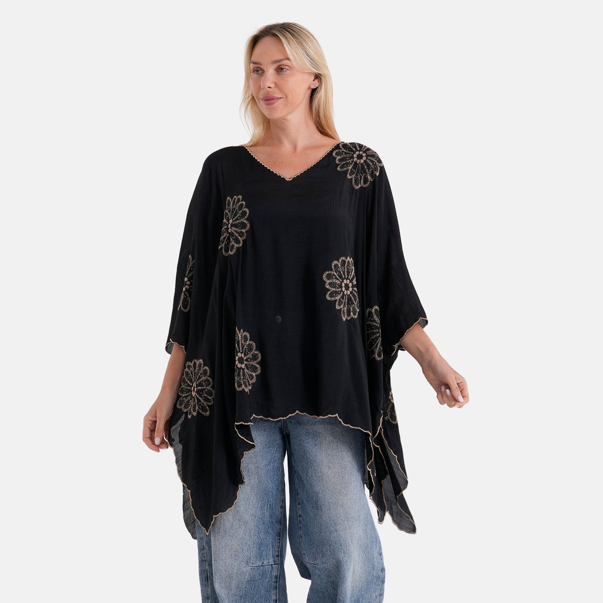 La Marey Sequins Embroidery Poncho Top (One Size) - Black V32567108 0