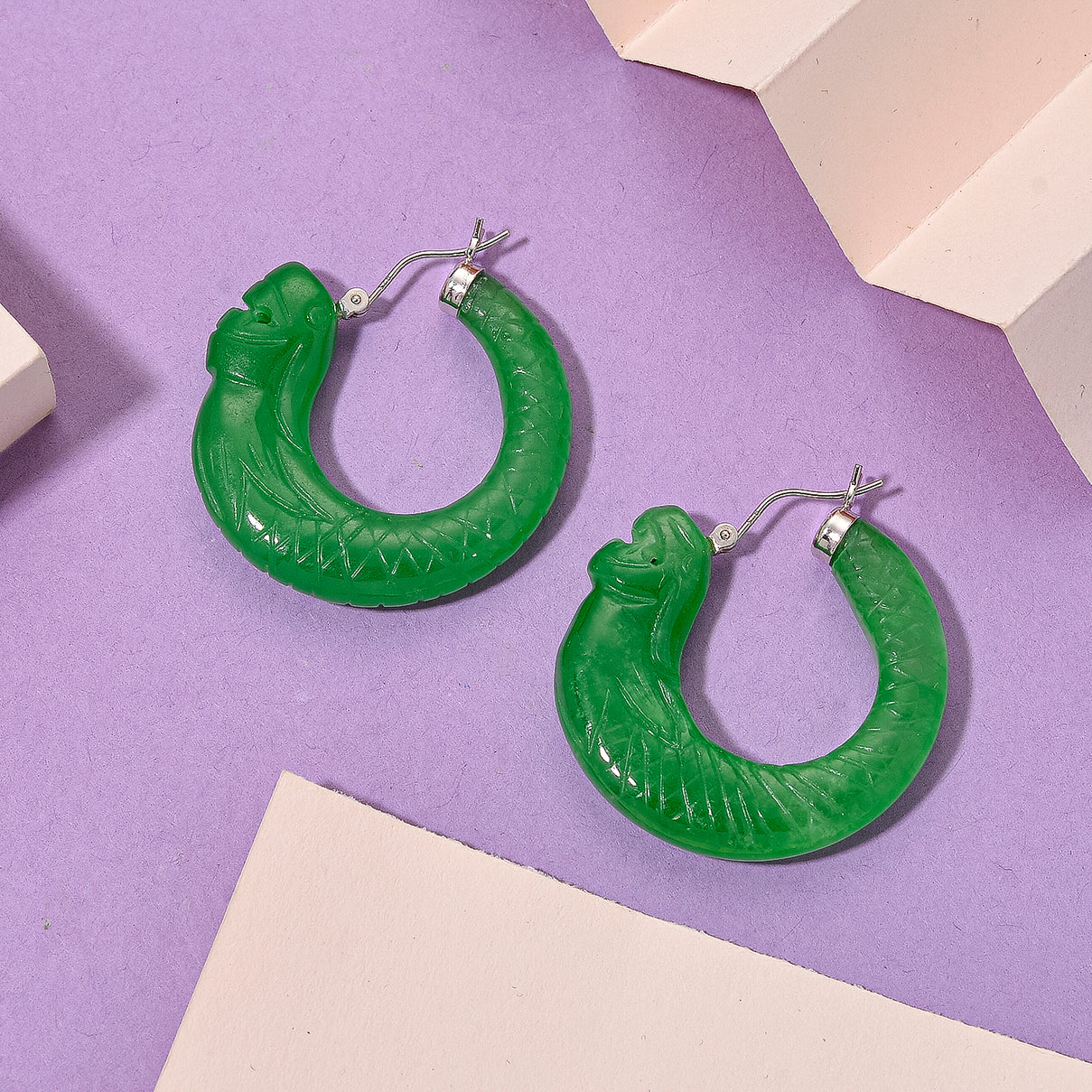 D'Joy Enhanced Green Jade Dragon Hoop Earring with Clasp in Rhodium Overlay Sterling Silver 25.00 Ct. V32534348 3