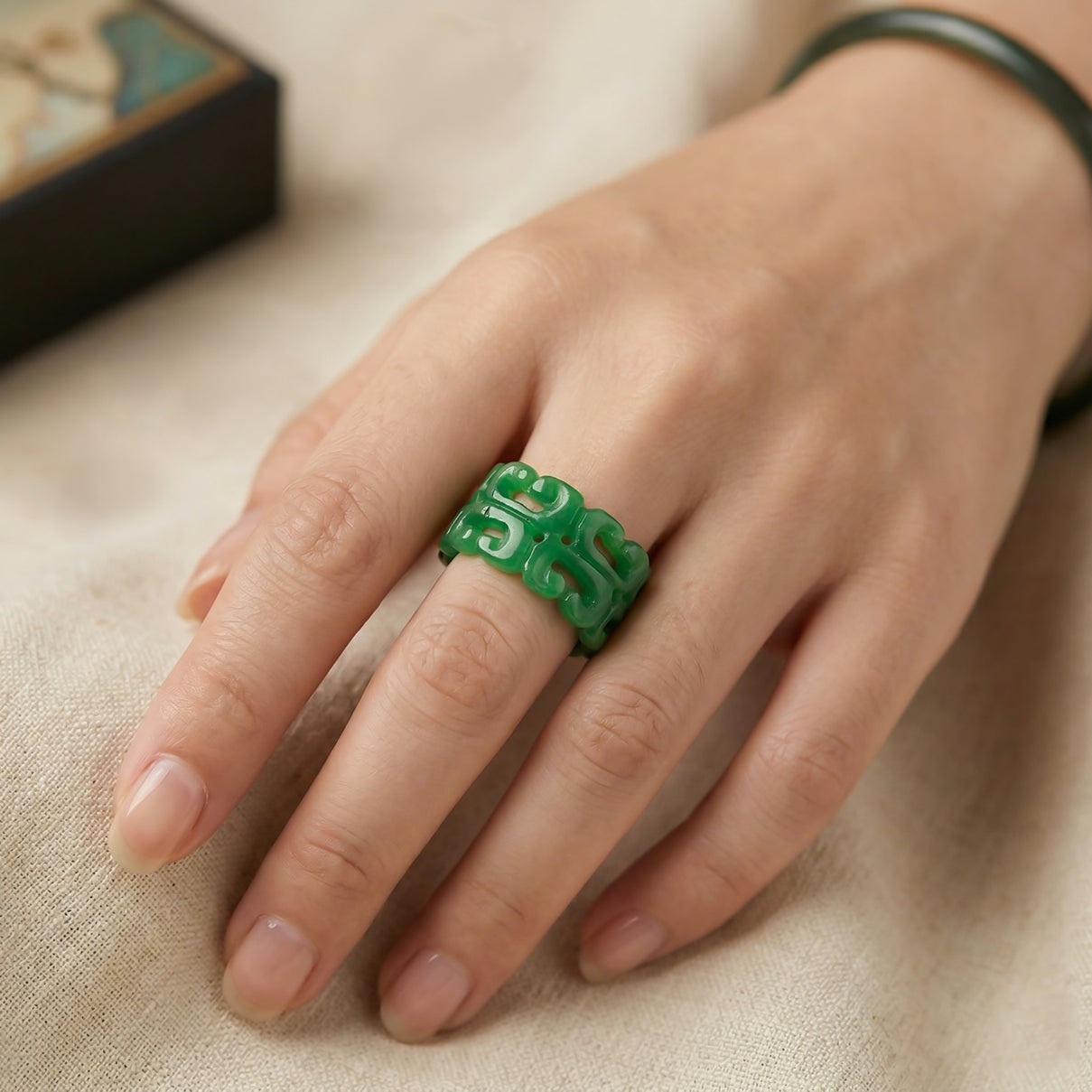 Green Jade Carved Ring (Size - T) 30.00 Ct. 8486653 1