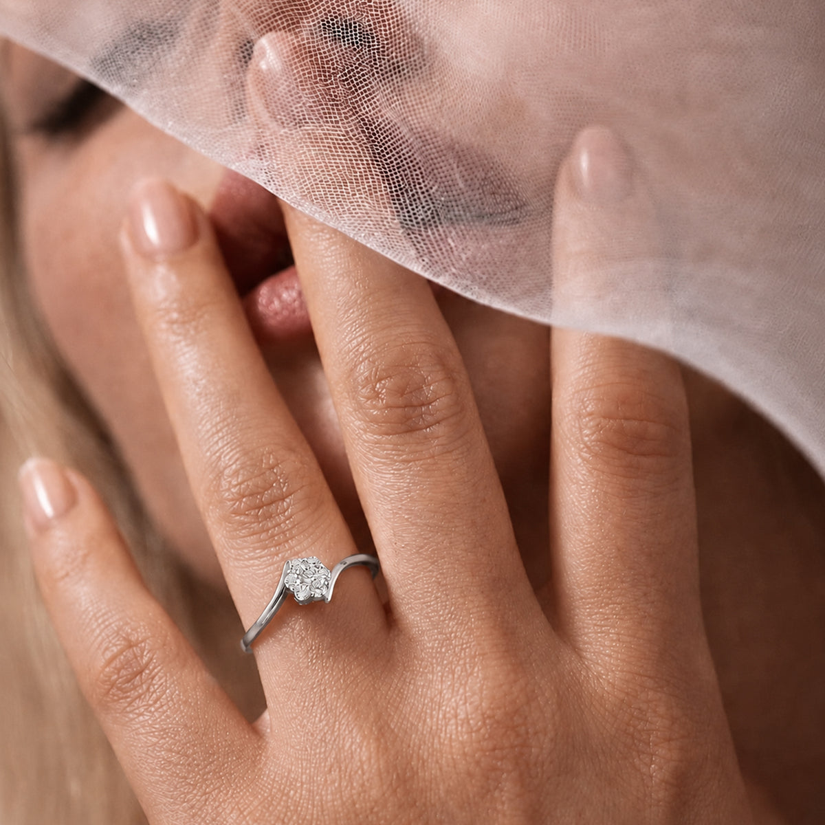 LUXURIANT Lab Grown Diamond Bypass Cluster Ring in Platinum Overlay Sterling Silver (SI-G-H) V32682036 2