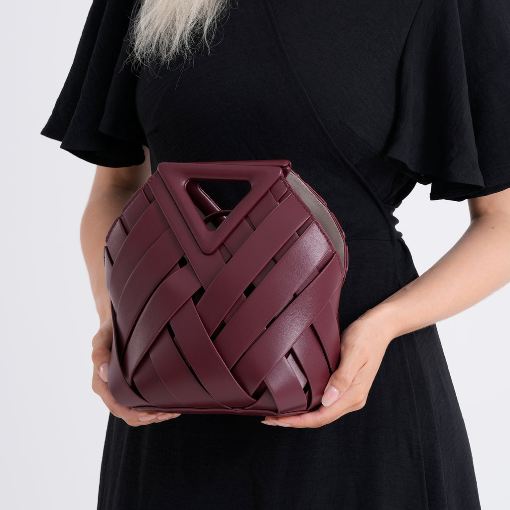 Designer Triangle Handle Clutch Handbag with Removable Pouch & Adjustable Shoulder Strap - Burgundy_8498706_3