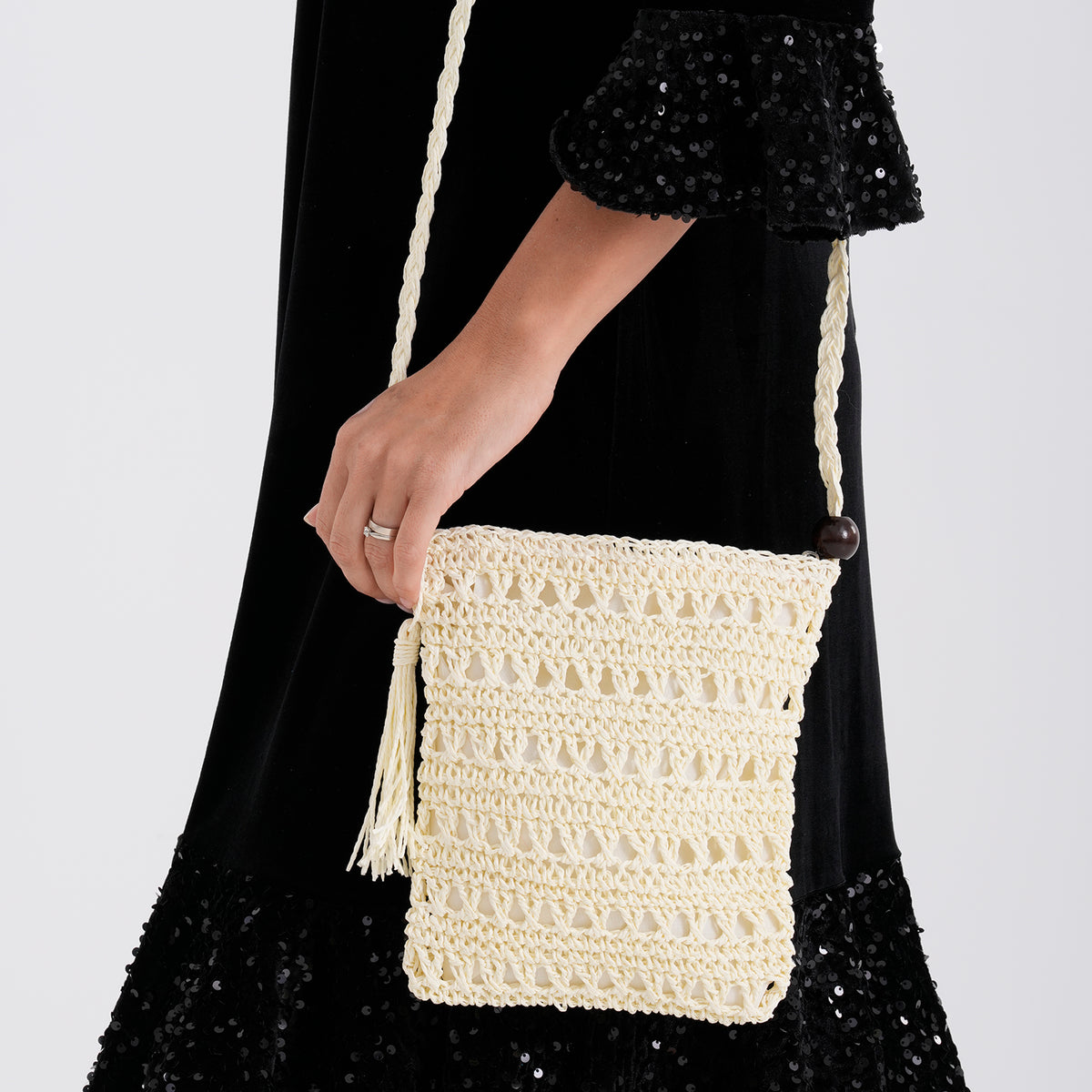 Striped Crochet Messenger Crossbody Bag - Cream V32667776 4