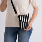 Striped Pattern Phone Sling Bag With Adjustable Shoulder Strap - Black & White_8503229_3