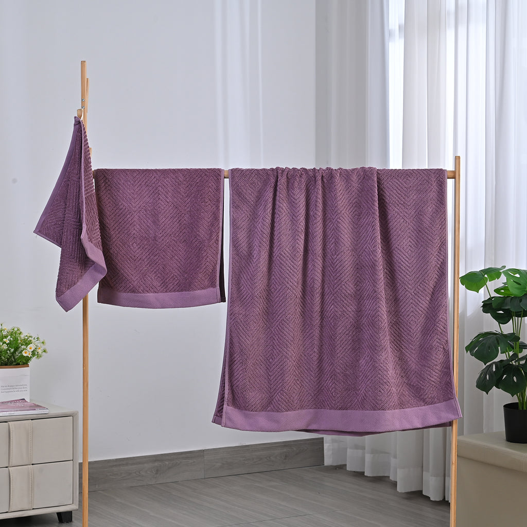 LIVMORE Set of 3 Bamboo Towels -  500GSM -INC:  Face Towel 33x34 CM, Hand Towel 33x73 CM, Bath Sheet 70x140 CM - Purple_8503685_1