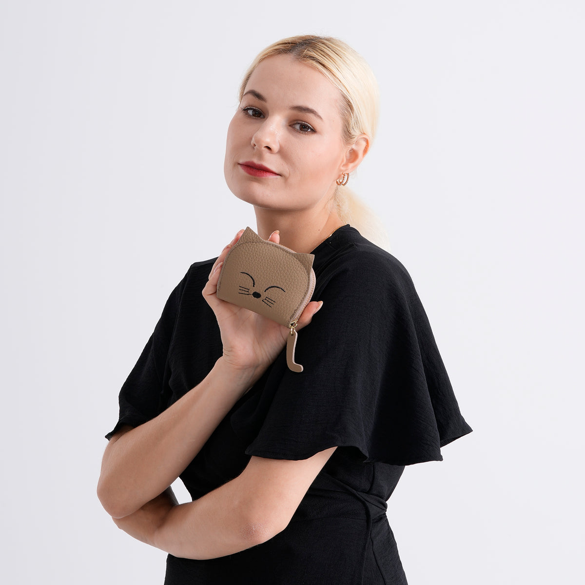 Genuine Leather RFID Blocking Novelty Cat Wallet - Khaki V32514184 3