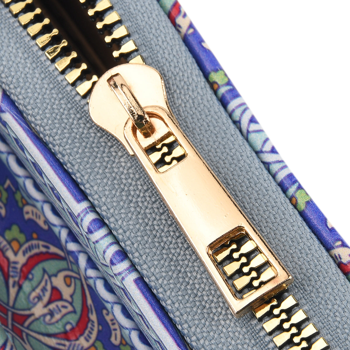 Designer Inspired Flower Portrait Phone Crossbody Bag with RFID Blocking - White V32575513 6