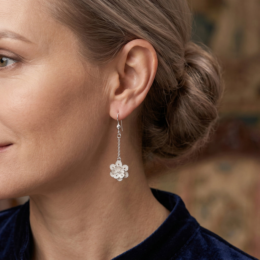 Royal Bali Collection - Sterling Silver Floral Drop Earring with Hook_8514552_1