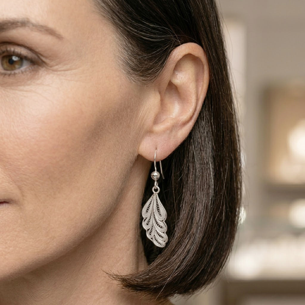 Royal Bali Collection - Sterling Silver Leaf Design Earring with Hook V32516821 3