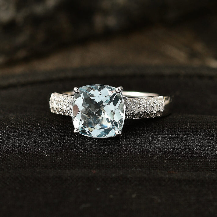 Certified and Appraised LUXURIANT AAA Aquamarine, Lab Grown Diamond GH, SI Solitaire Ring in 10K White Gold, Gold Wt.2.96 Gms 2.860 Ct. 8516760 2