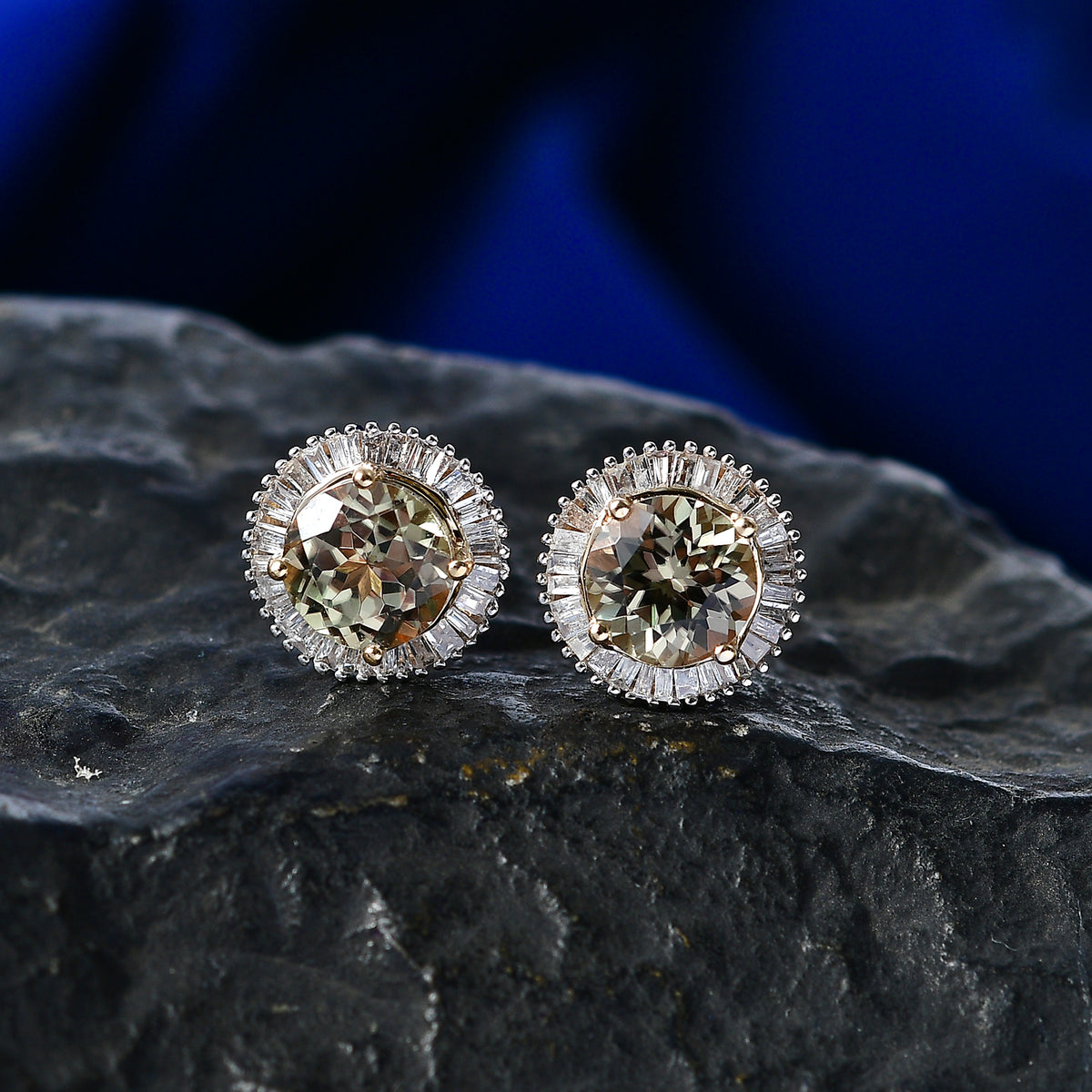 9K Yellow Gold AAA Turkizite &amp; Natural Diamond Halo Push Post Earring 2.81 Ct 8518632 3