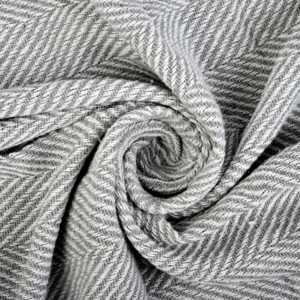 LIVMORE Cotton Patterned Throw Blanket (Size 130x1 cm) - Grey_8518990_2