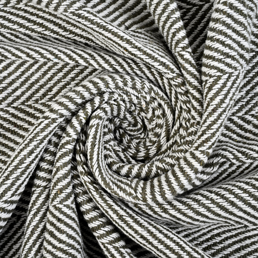 LIVMORE Cotton Patterned Throw Blanket (Size 130x1 cm) - Olive_8518991_2