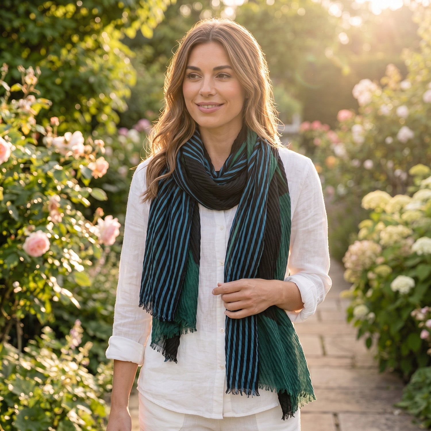 Large Diagonal Stripe Crinkle Frayed Scarf (Size 90 x 180 Cm) - Green V32529976 2