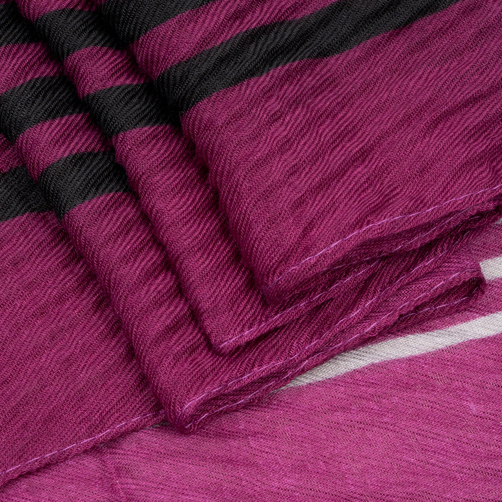 Large Diagonal Stripe Crinkle Frayed Scarf (Size 90 x 180 Cm) - Berry_8519203_4
