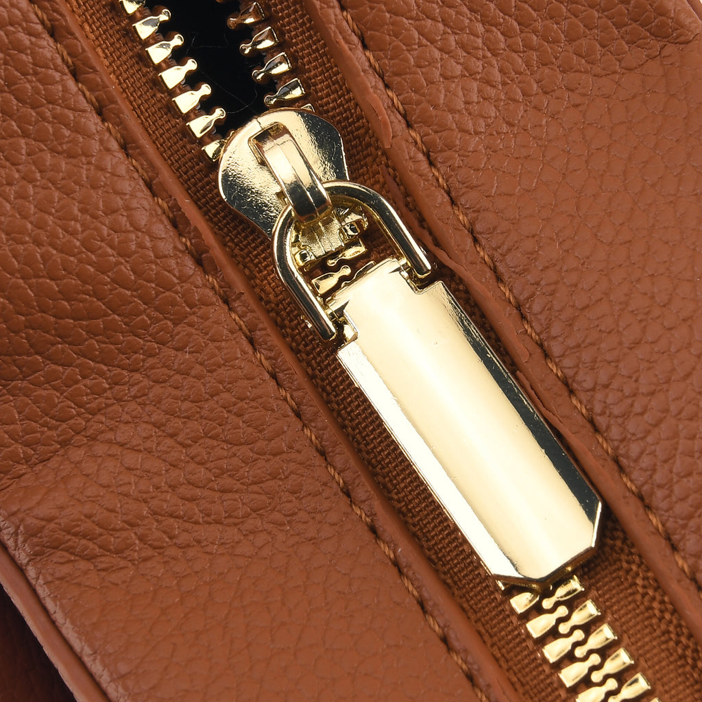 Designer Heart-Shaped Crossbody Bag with Chain Strap - Tan_8525760_6