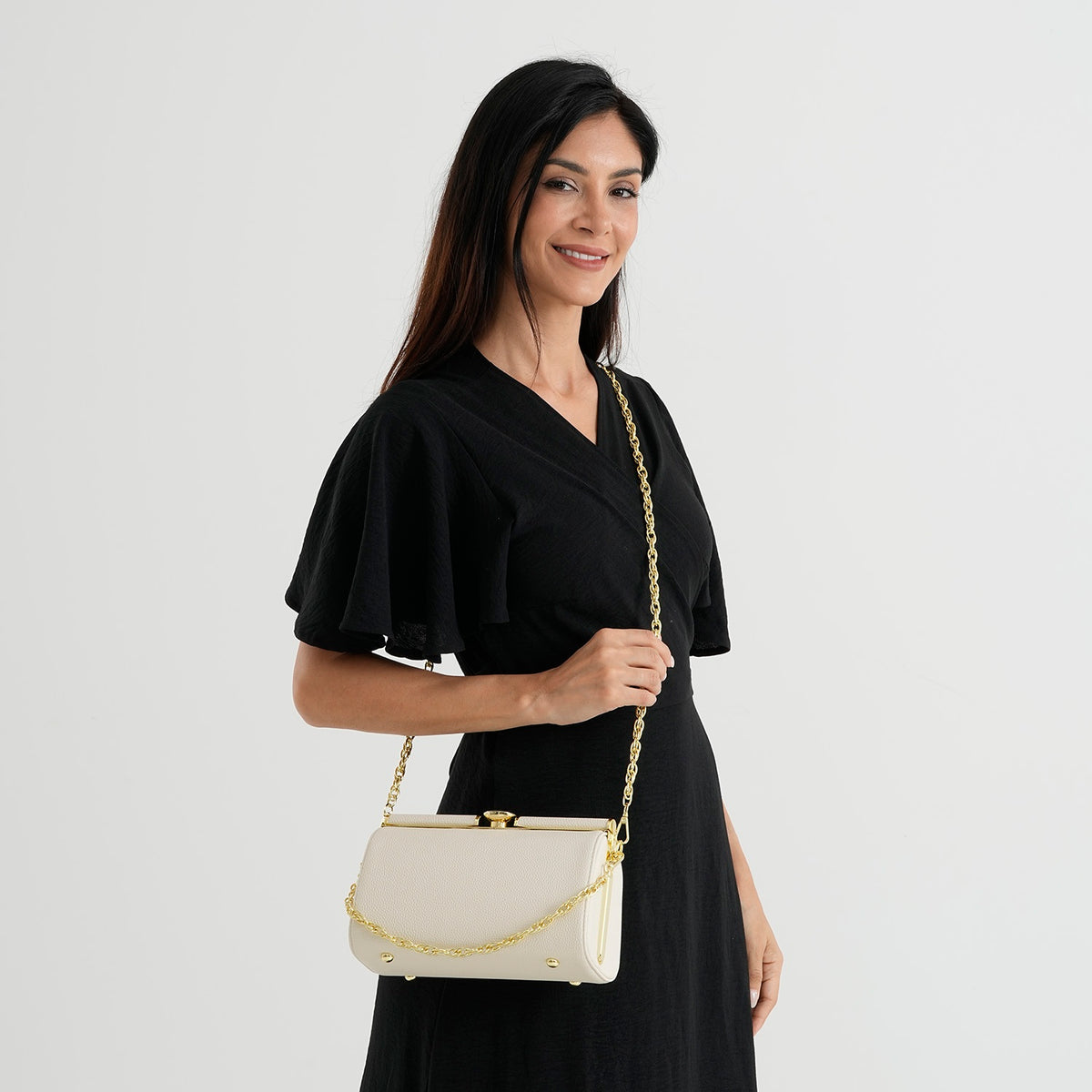 Designer-Inspired Stylish Clutch with Chain Strap - Off White V32667583 2