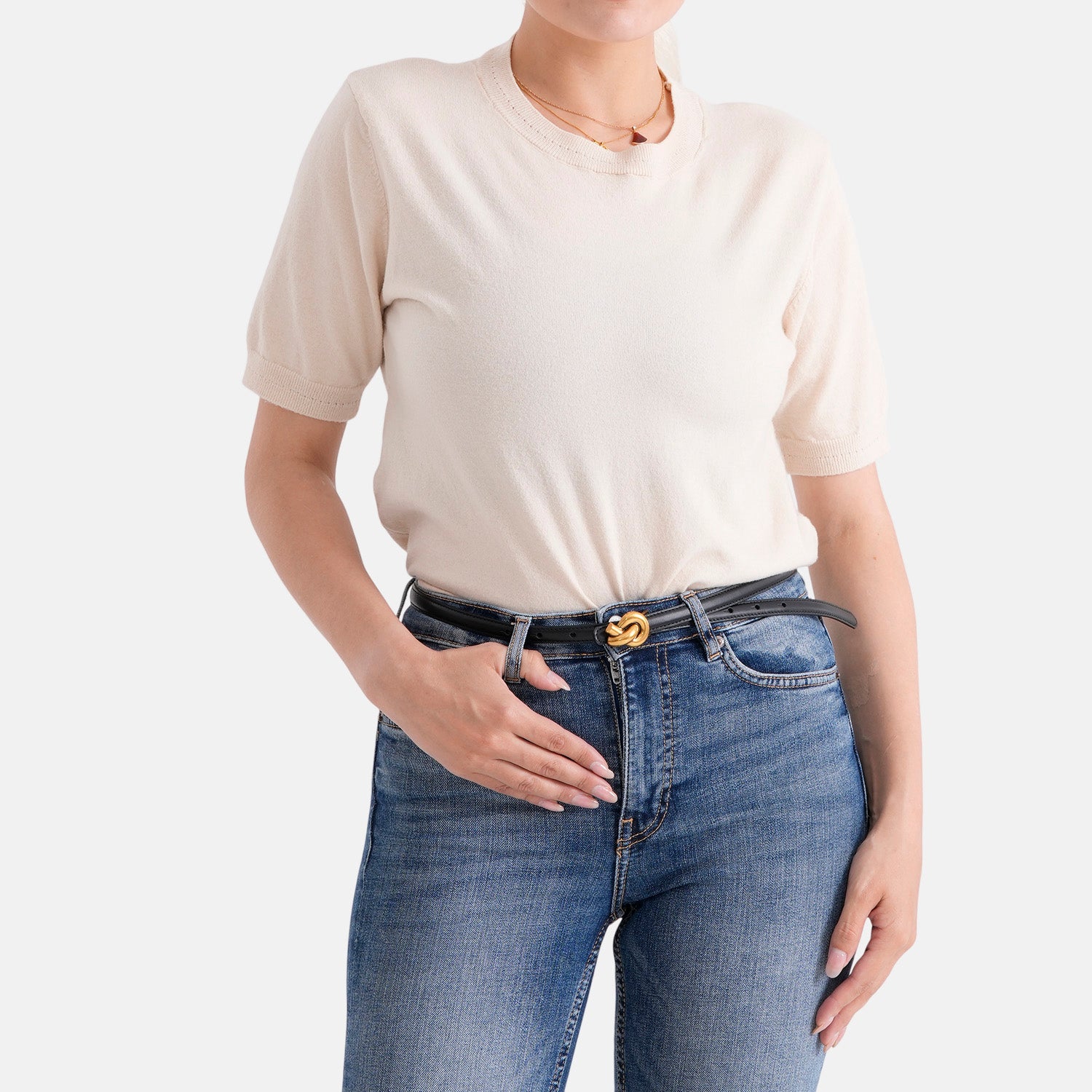 Genuine Leather Skinny Belt with Interlocking Gold Buckle (Size L, 122cm) - Black V32517433 0
