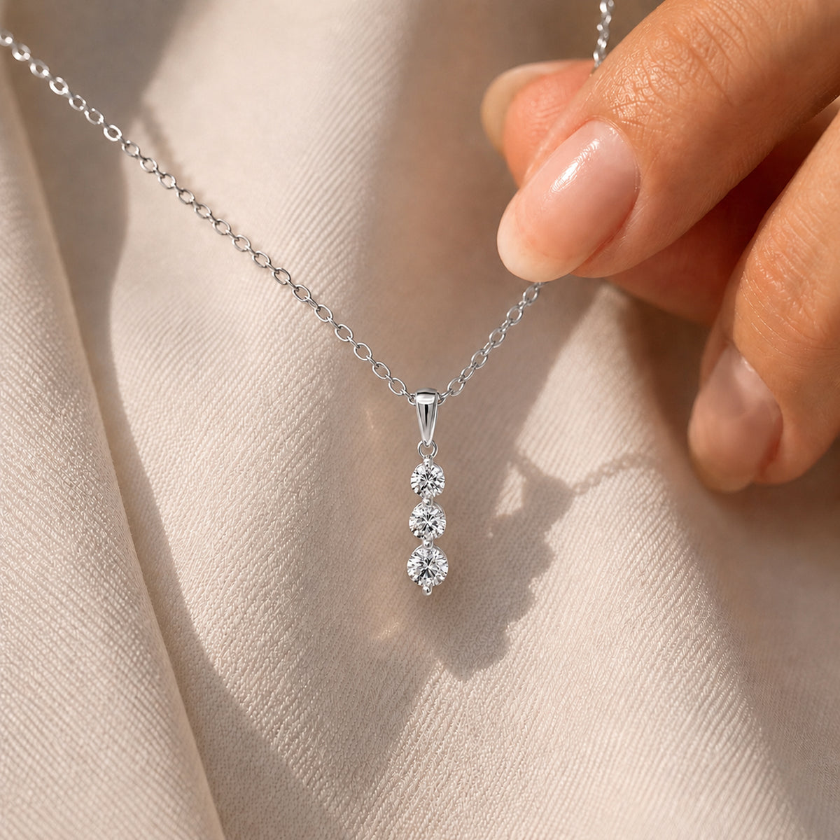 MEGA WAREHOUSE CLEARANCE DEAL New York Close Out - 14K White Gold Natural Diamond I1-I2/GH Trilogy Pendant 1.00 Ct. V32539919 2