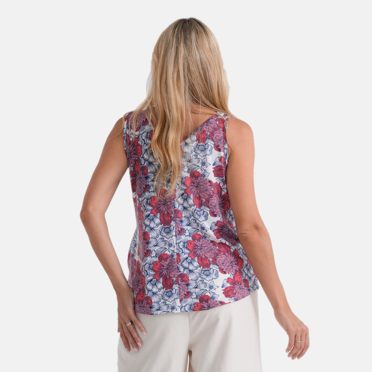 La Marey Pleated V-Neck Floral Tunic Top (One Size, 8-18) - Red V32602143 3