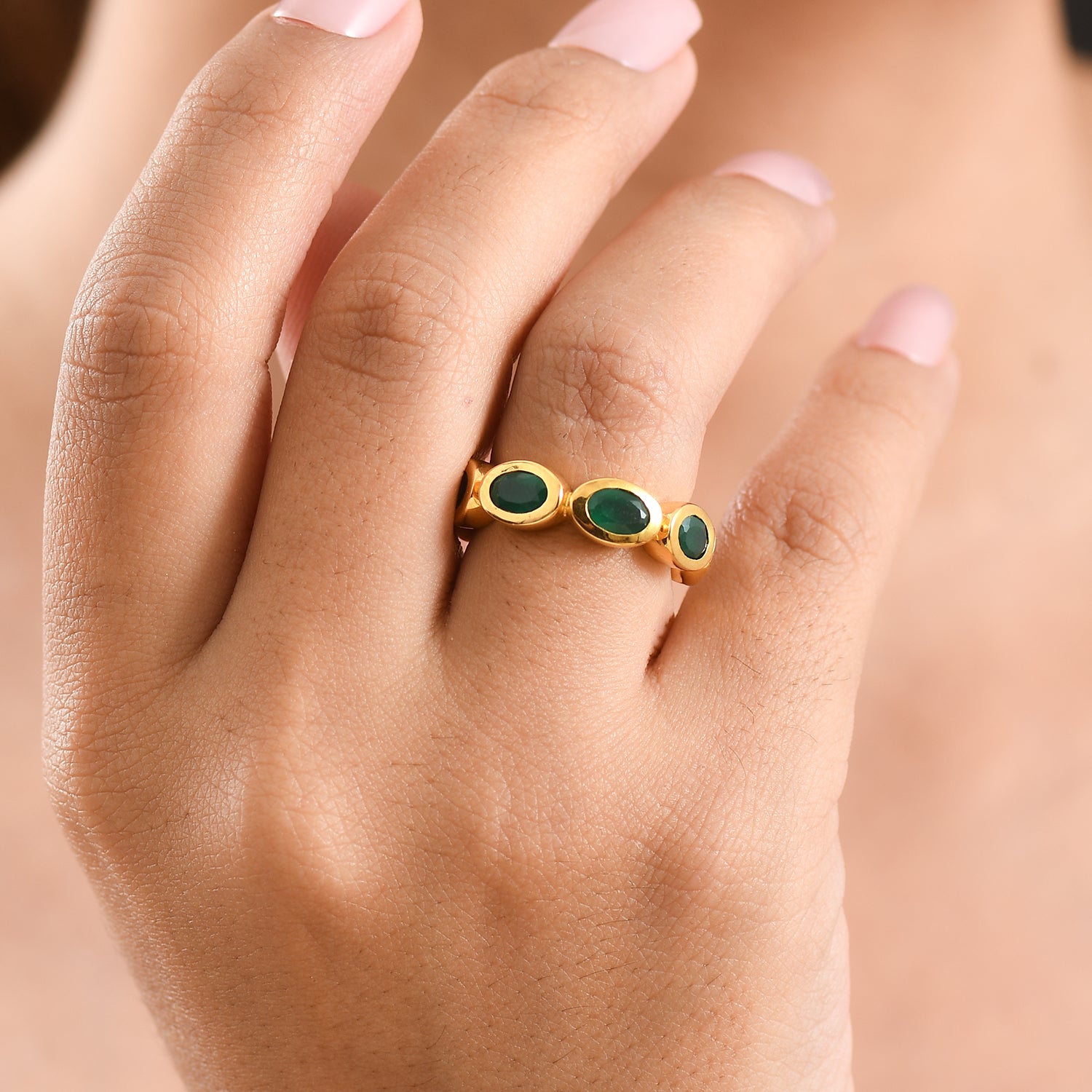 EverTrue - Green Onyx Band Ring in Yellow Gold Tone 3.68 Ct. 8542523 1