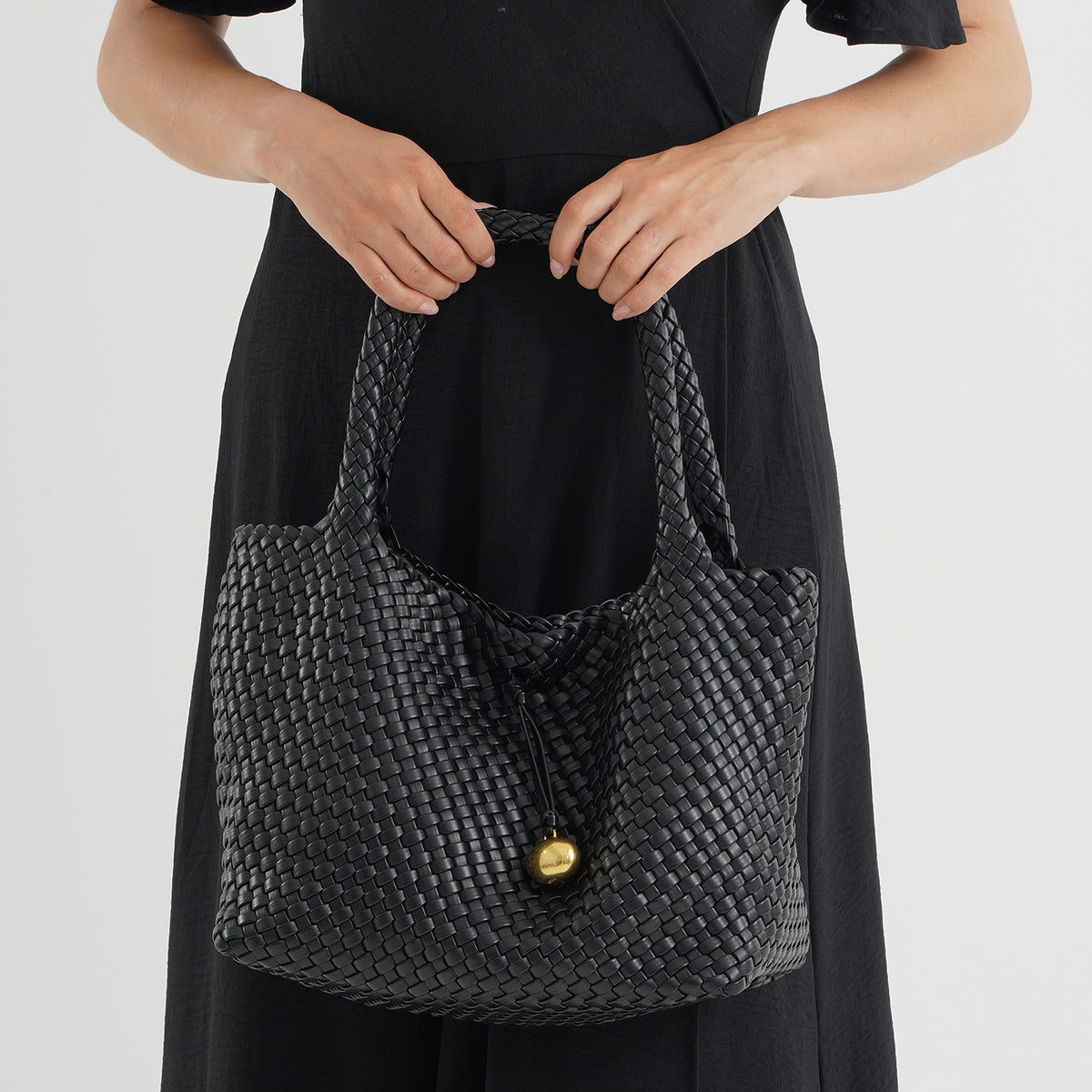 2 Piece Genuine Leather Woven Tote Bag with Matching Removable Zip Pouch - Black V32512455 3