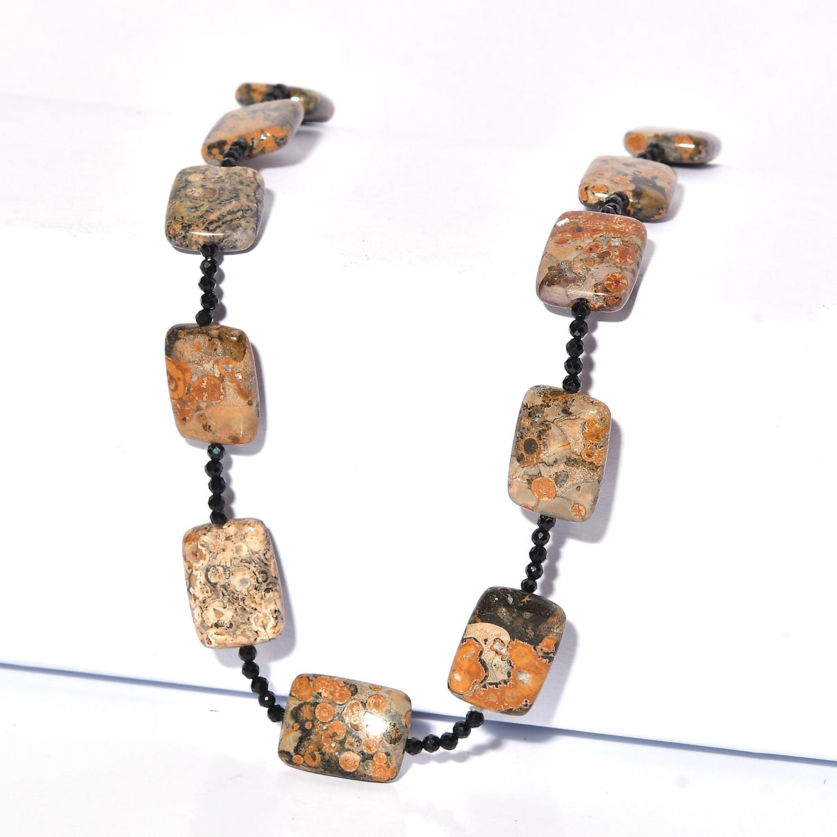 Bumble Bee Jasper &amp; Black Spinel Necklace (Size - 26) 215.00 Ct. V32351317 0