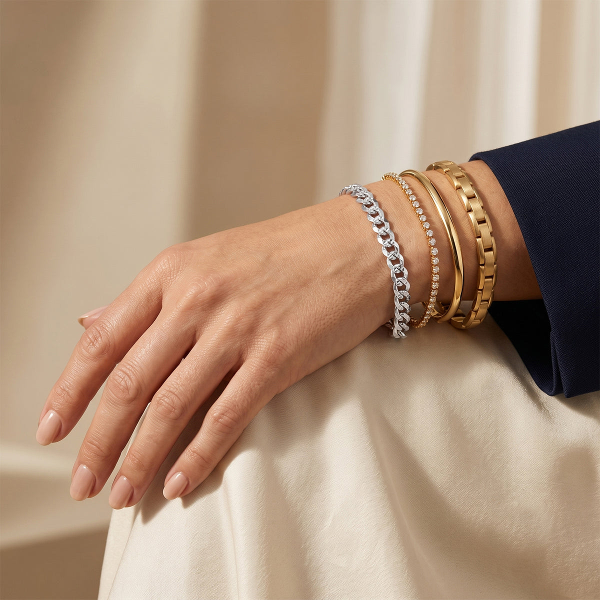 Italian Made - Sterling Silver Pyramid Pave Curb Bracelet (Size - 7.5) with Lobster Clasp V32530060 2