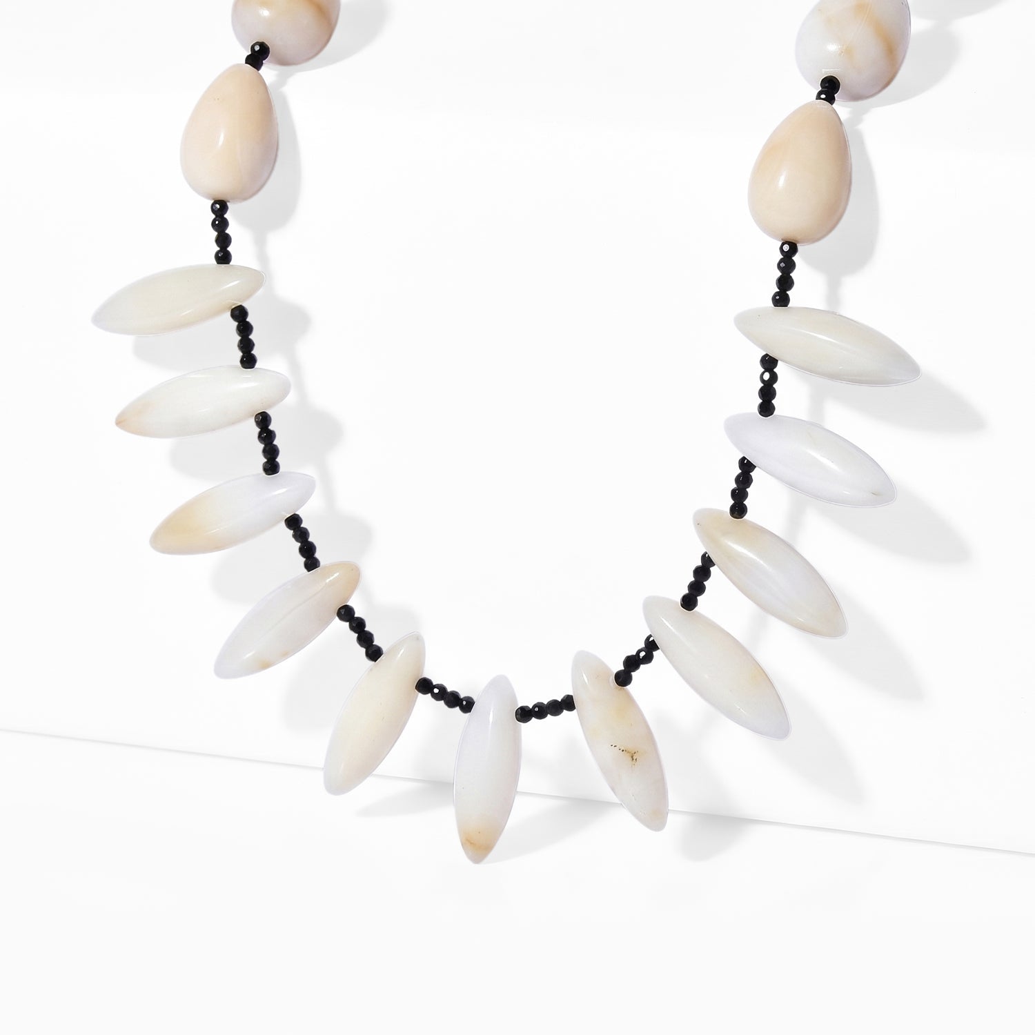 EverTrue - Black Spinel &amp; White Opal Necklace (Size - 18-1 Ext) in Silver Tone 170.00 Ct. V32351907 0