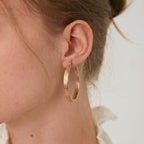9K Yellow Gold Hoop Earring with Clasp_8560728_1