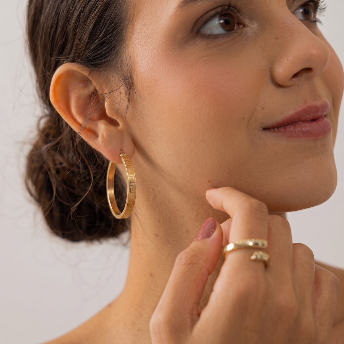 9K Yellow Gold Greek Key Hoop Earrings 8560728 5