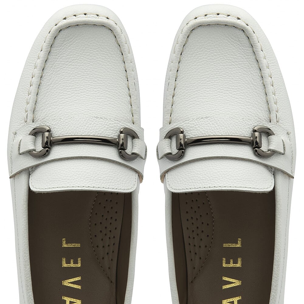 Ravel Womens Dutton Leather Classic Loafers (Size 4) - White_8560800_3