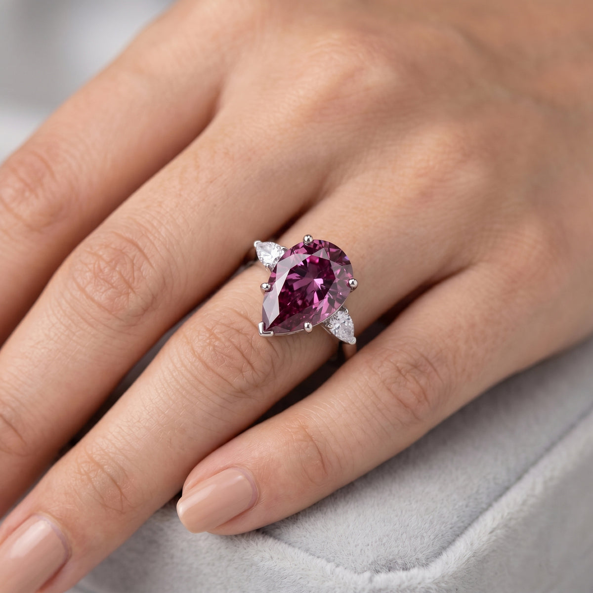 D'Joy - Rare Pink Moissanite &amp; White Moissanite Trilogy Ring in Rhodium Overlay Sterling Silver 5.77 Ct. V32611156 2