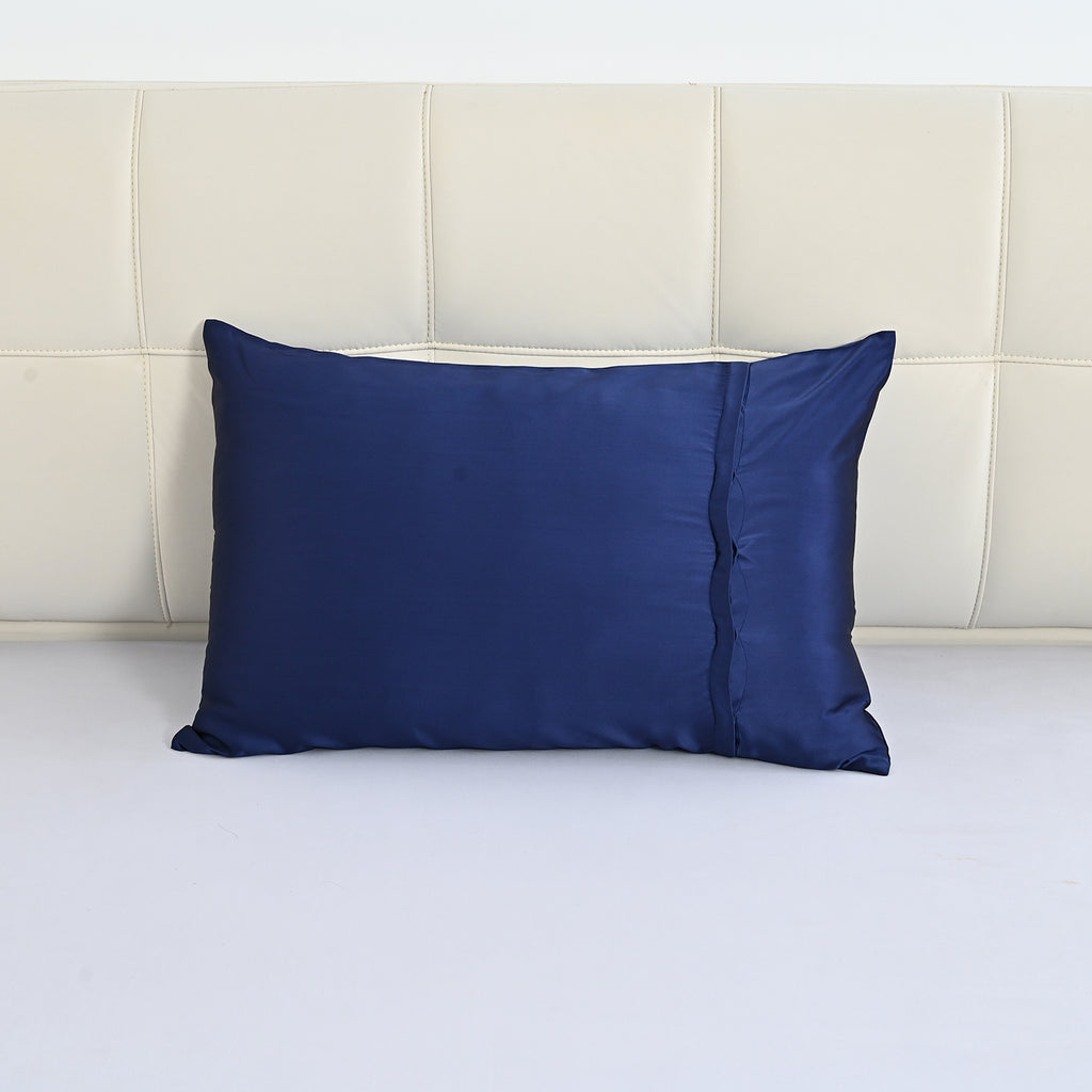 La Marey Signature Mulberry Silk Patterned Pillowcase with MOP Button Closure (Size 50x75 cm) - Navy_8562983_2