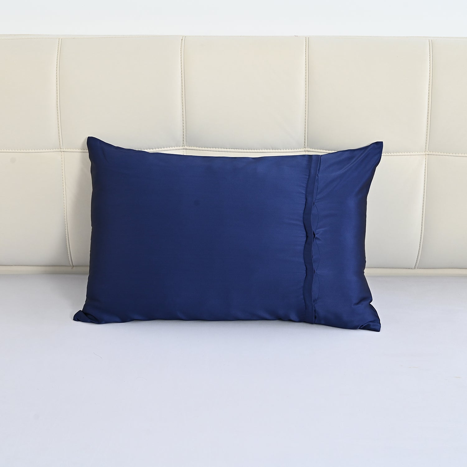 La Marey Signature Mulberry Silk Patterned Pillowcase with MOP Button Closure (Size 50x75 cm) - Navy 8562983 2