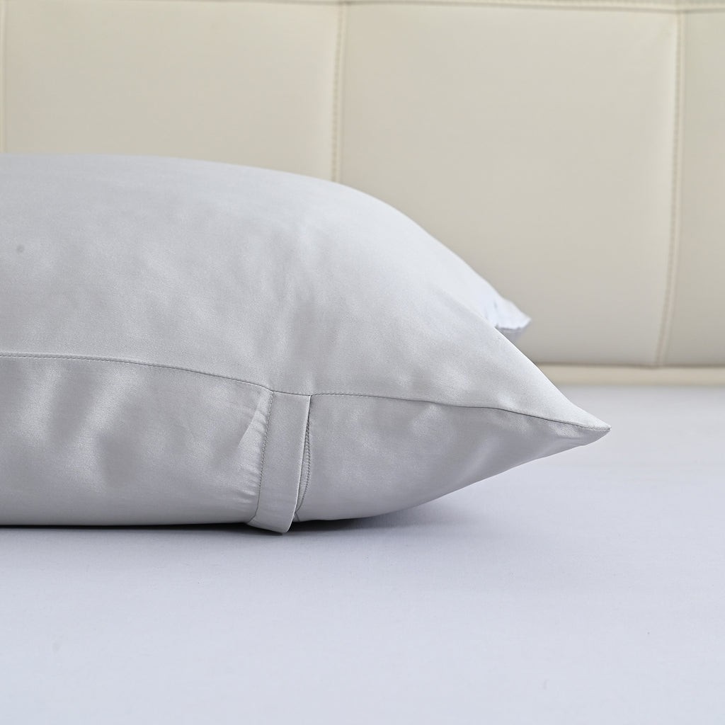 La Marey Signature Mulberry Silk Patterned Pillowcase with MOP Button Closure (Size 50x75 cm) - Silver_8563039_4