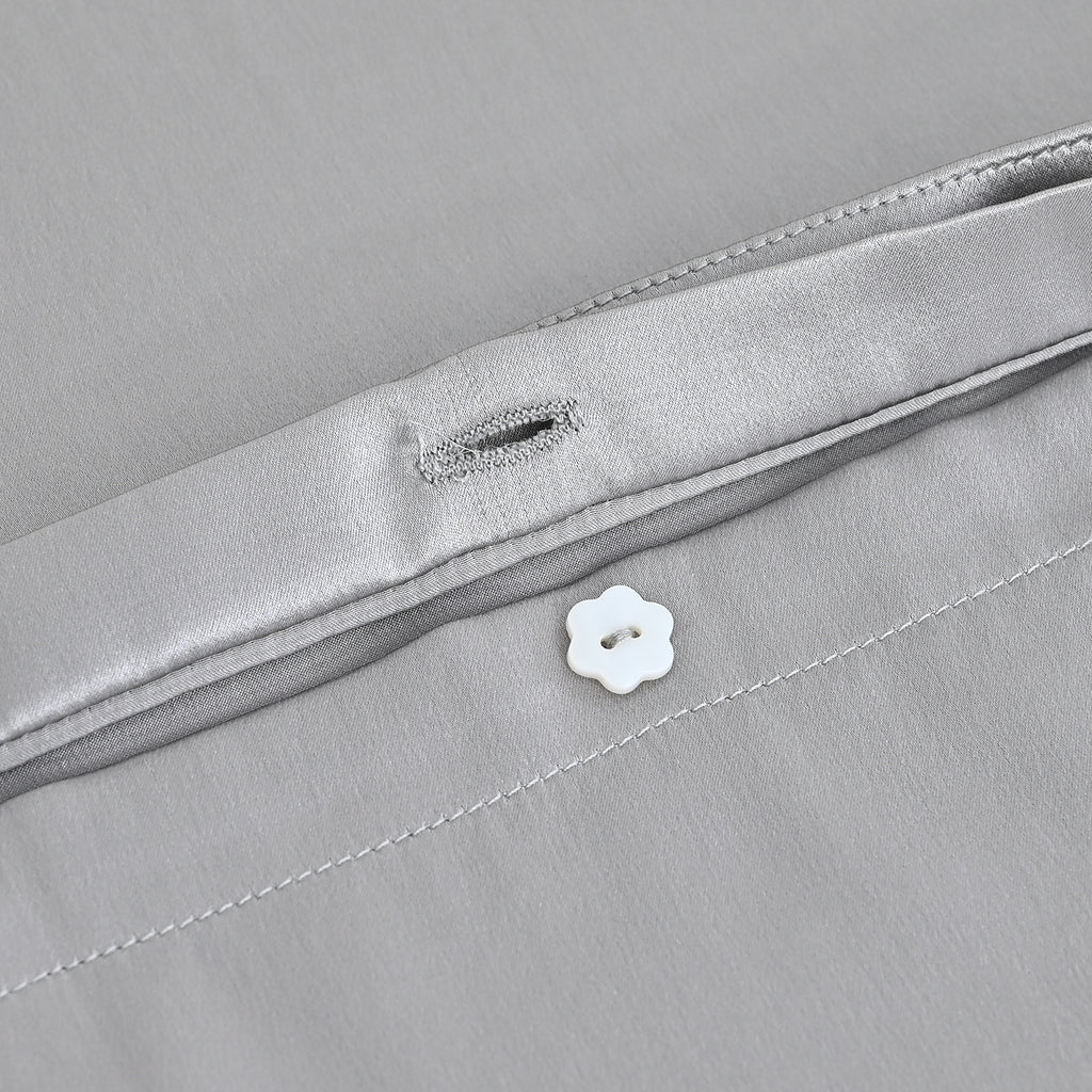 La Marey Signature Mulberry Silk Patterned Pillowcase with MOP Button Closure (Size 50x75 cm) - Silver_8563039_6