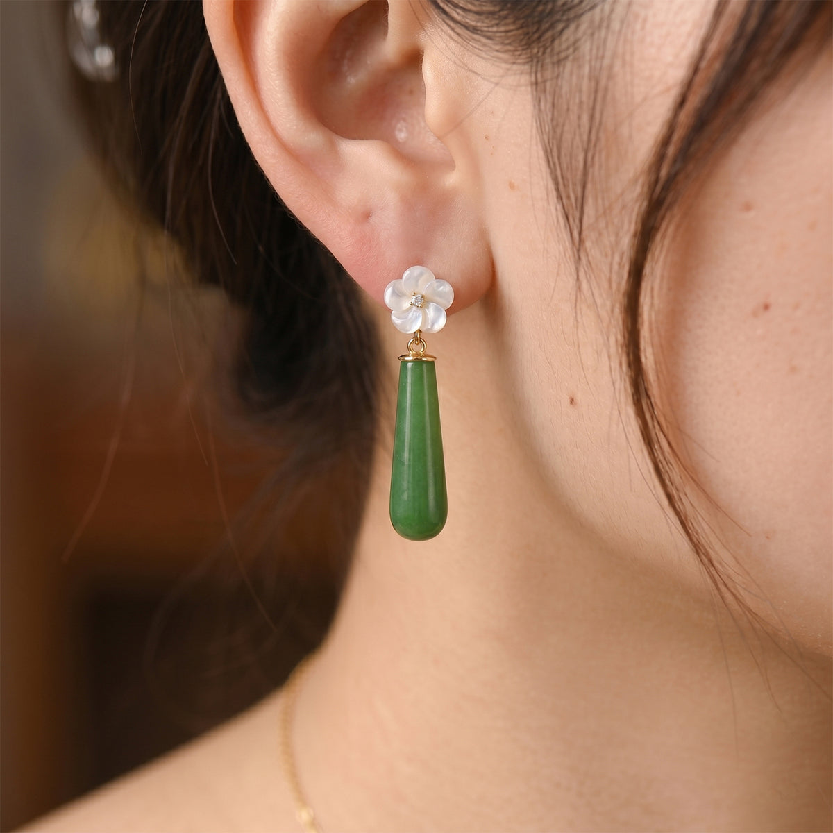 D'Joy - Enhanced Green Jade &amp; White Mother Of Pearl Drop Earring with Push Back in Yellow Gold Plated Sterling Silver 35.00 Ct. V32513914 2