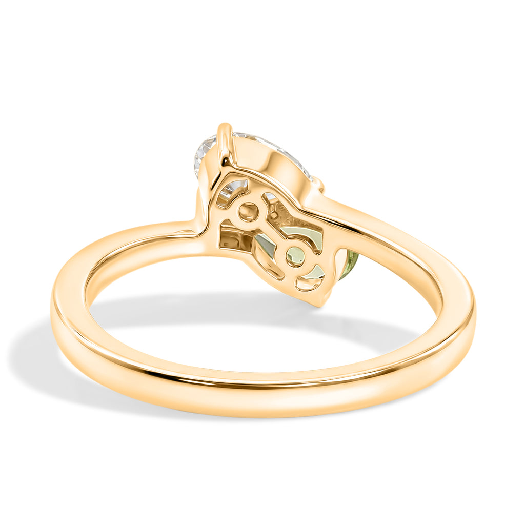 Royal Bali Collection - D'Joy Peridot & Moissanite Toi-et-Moi Ring in 18K Vermeil Yellow Gold Plated Sterling Silver_8574124_5