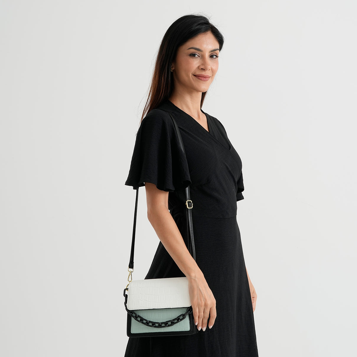 Designer Inspired - Colourblocked Crossbody Bag with Chunky Chain Top Handle &amp; Detachable Shoulder Strap - Yellow, White &amp; Brown 8574390 1
