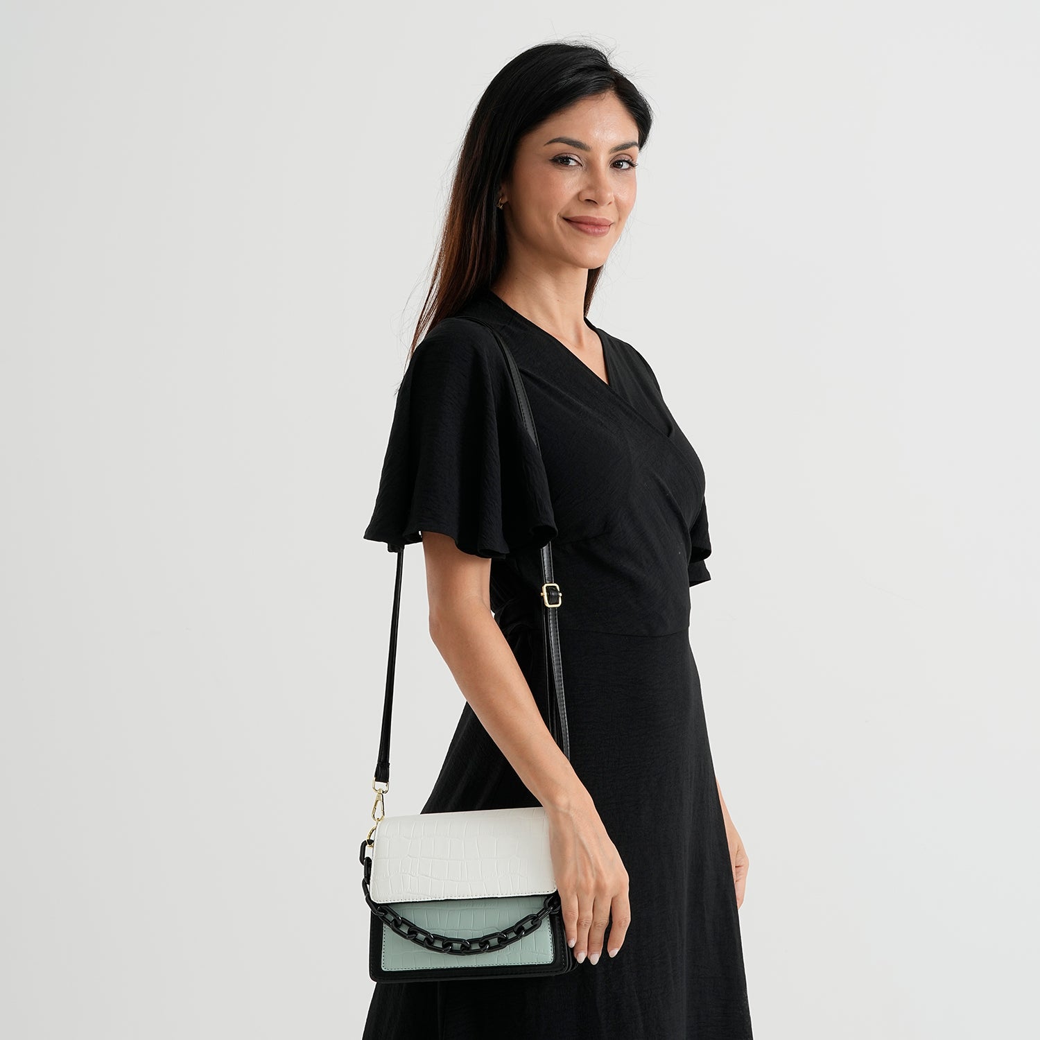 Designer Inspired - Colourblocked Crossbody Bag with Chunky Chain Top Handle &amp; Detachable Shoulder Strap - Yellow, White &amp; Brown 8574390 1