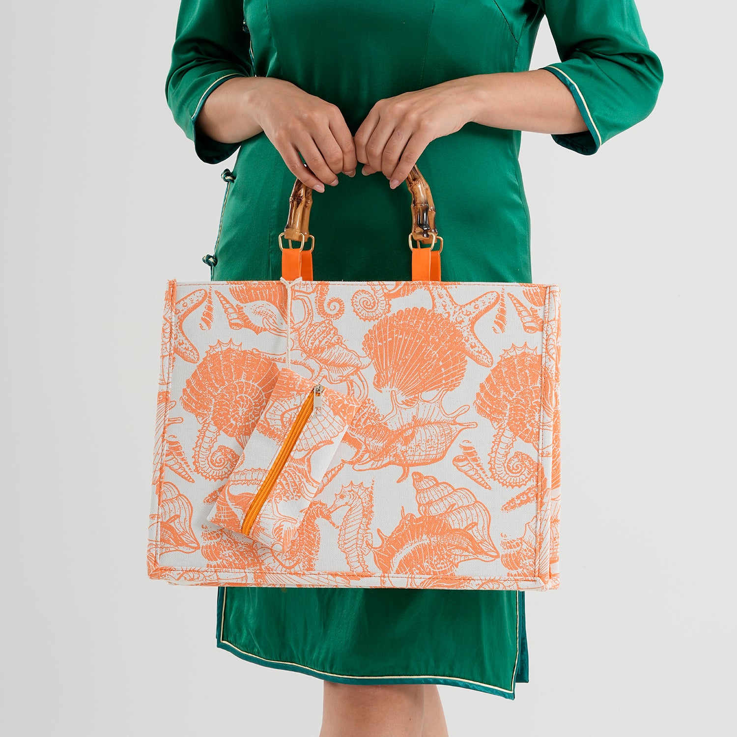 Seashell Print Tote Bag Set with Bamboo Handles - Orange V32489427 3