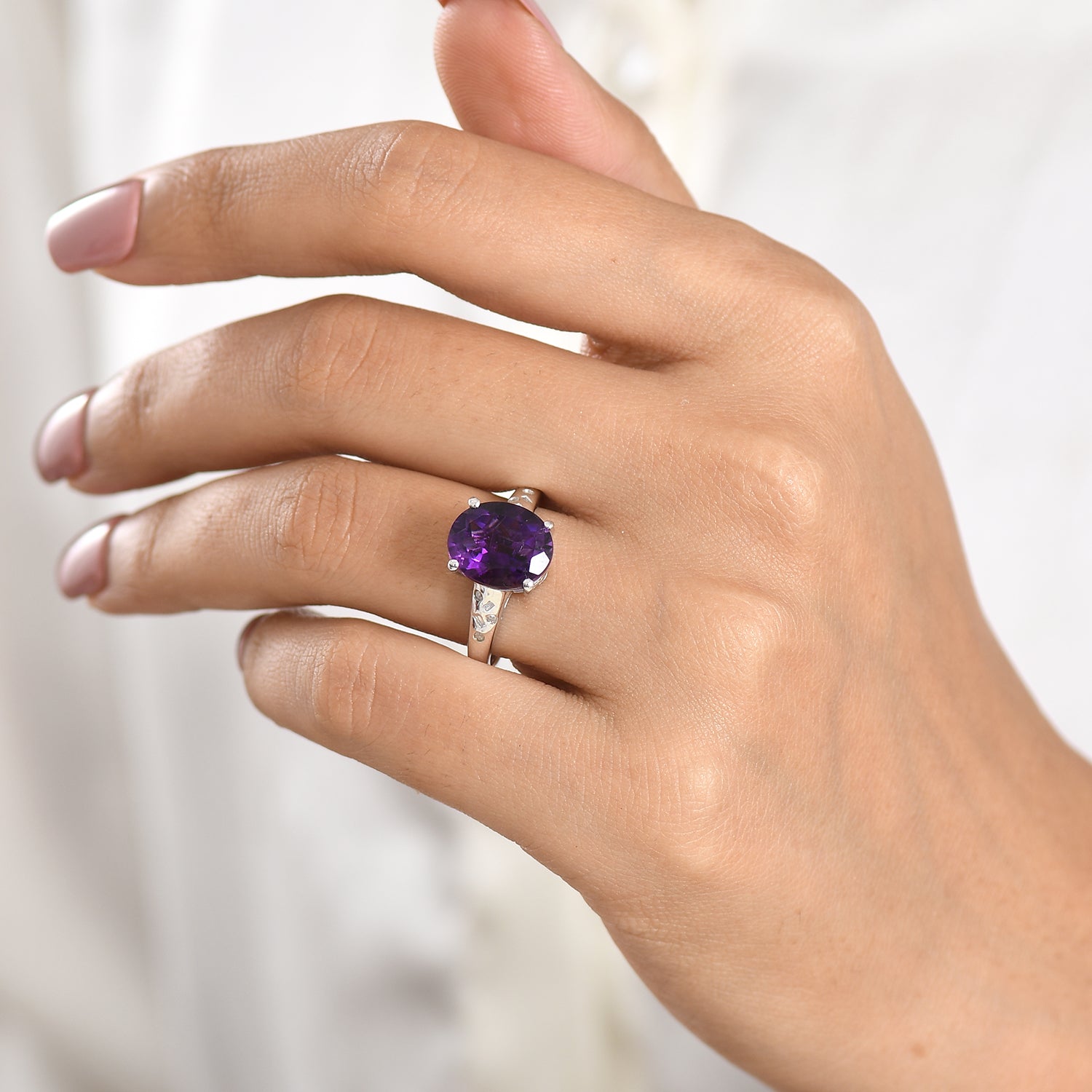 D'Joy - AAA Zambian Amethyst &amp; Natural White Diamond Solitaire Ring in Rhodium Overlay Sterling Silver 4.36 Ct. V32532641 2