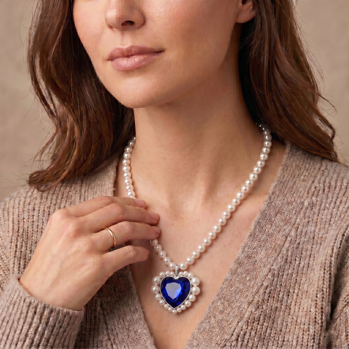 Blue Glass, White Crystal &amp; White Shell Pearl Heart Necklace (Size - 20+2 Ext) V32512873 3