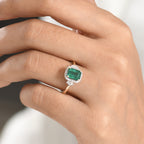 THE JEWEL OF ZAMBIA - 9K Yellow Gold AAA Gemfields Zambian Emerald (1.5Ct) & Natural White Diamond Halo Ring 1.80 Ct._8581200_1
