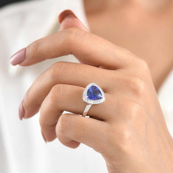 Heirloom Collection - Rhapsody - 950 Platinum AAAA Tanzanite &amp; White Diamond (VS/E-F) Trillion Cut Ring 4.70 Ct, Platinum Wt. 7.10 Gms 8586733 2