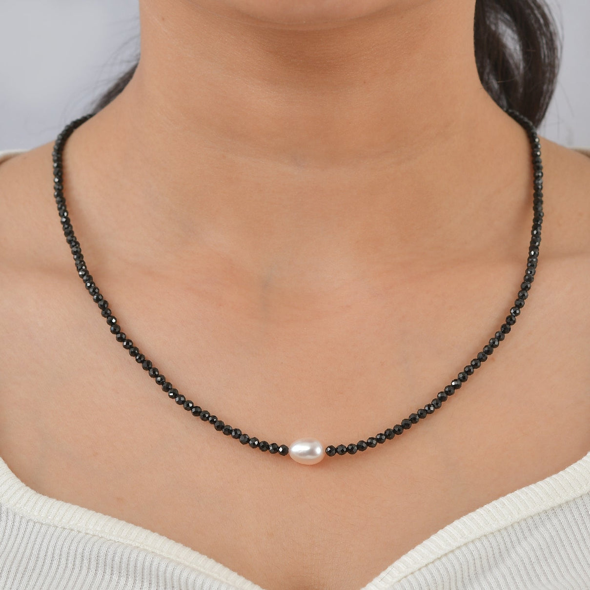 Black Spinel &amp; Fresh Water Pearl Beads Necklace (Size - 20-2 Ext) 45.00 Ct. V32355818 2