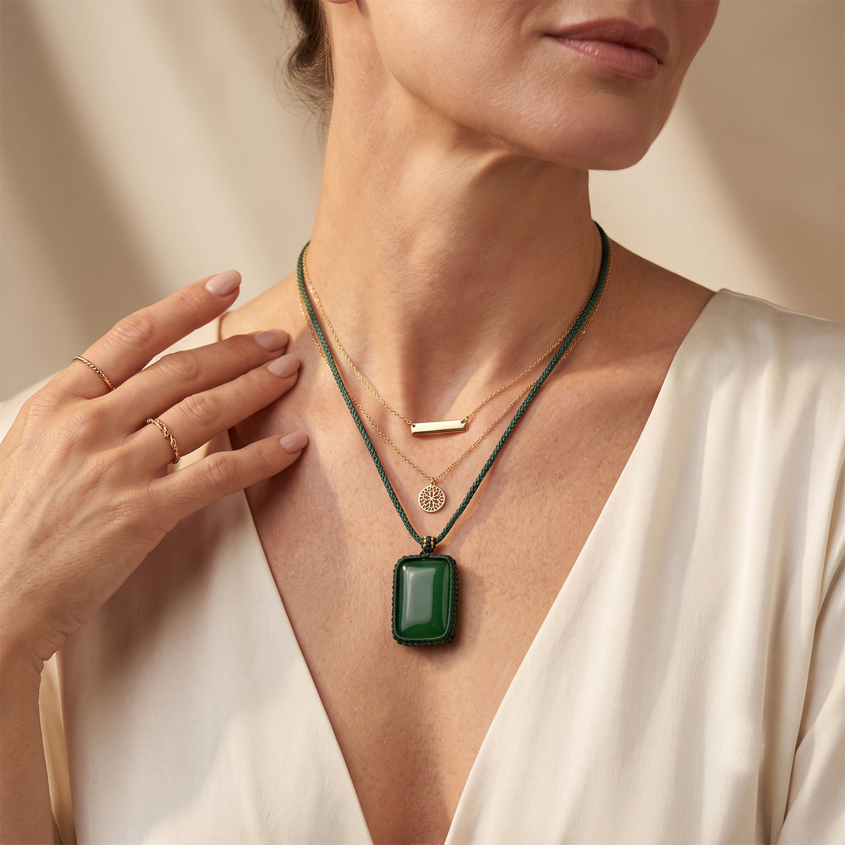 Green Onyx Adjustable Solitaire Necklace 40.00 Ct. V32755292 3