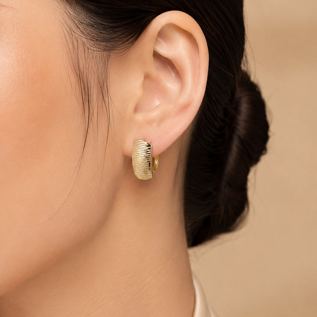 9K Yellow Gold Hoop Earring 8588299 1